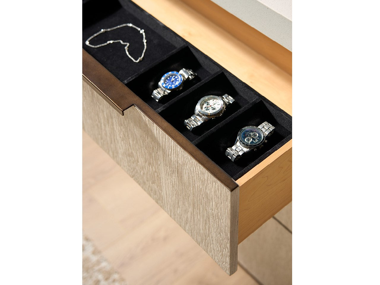 U560A050