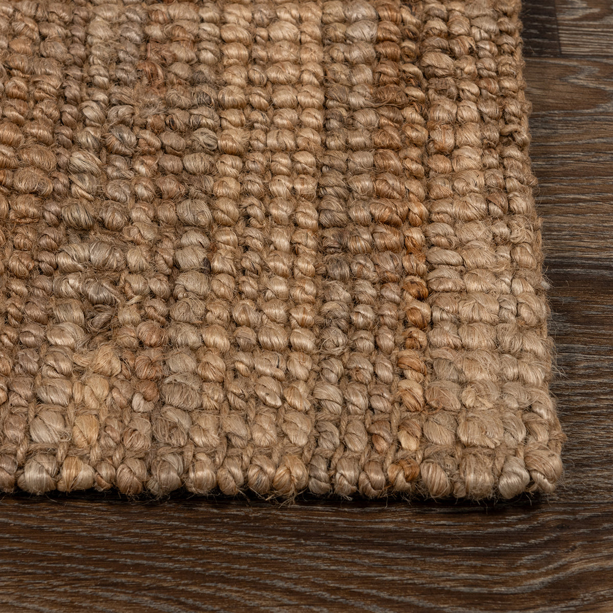 3008821