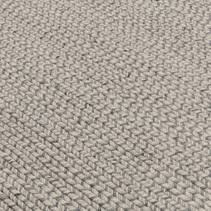 30090820