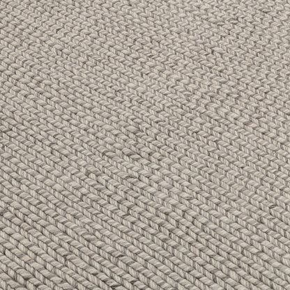 30090820