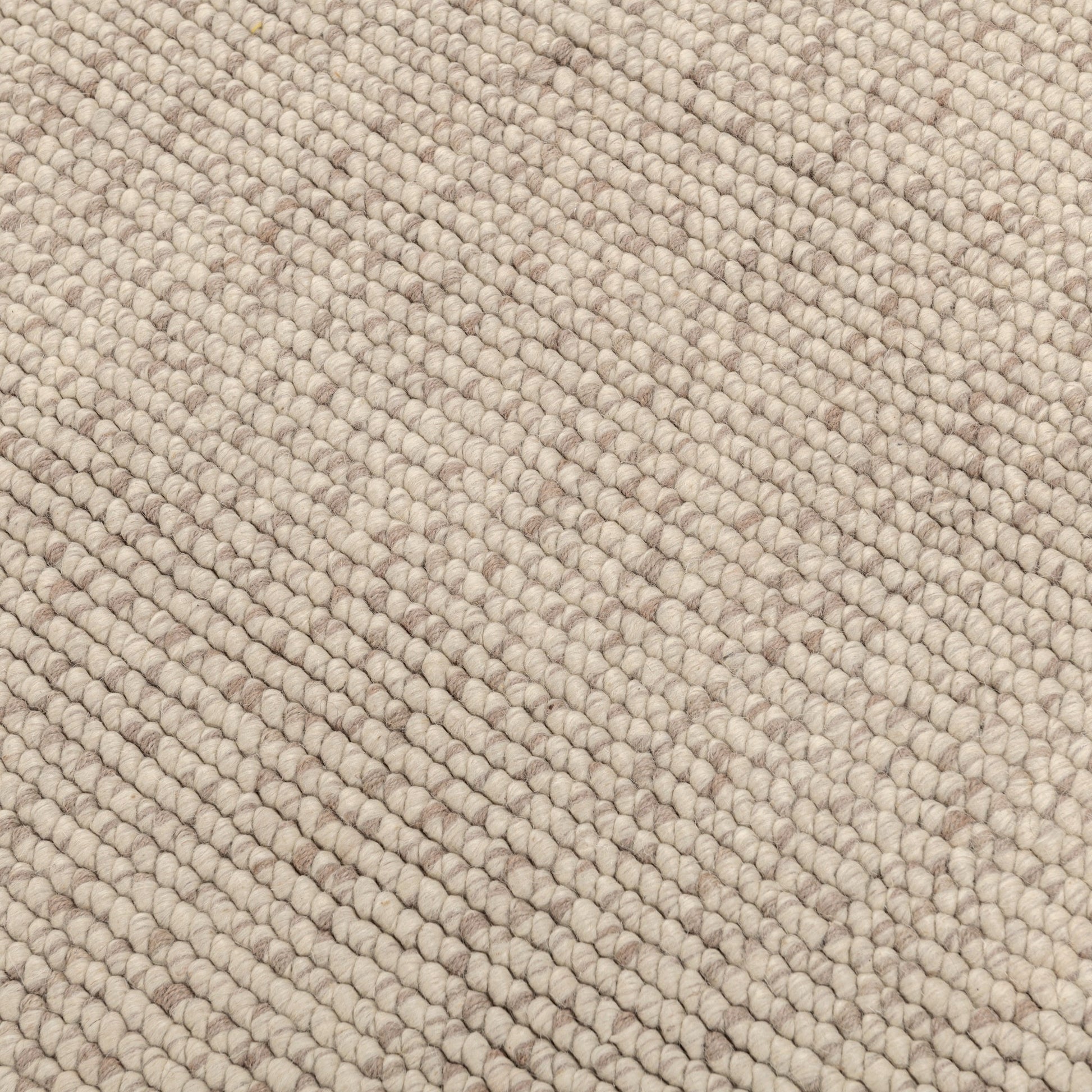 3009129