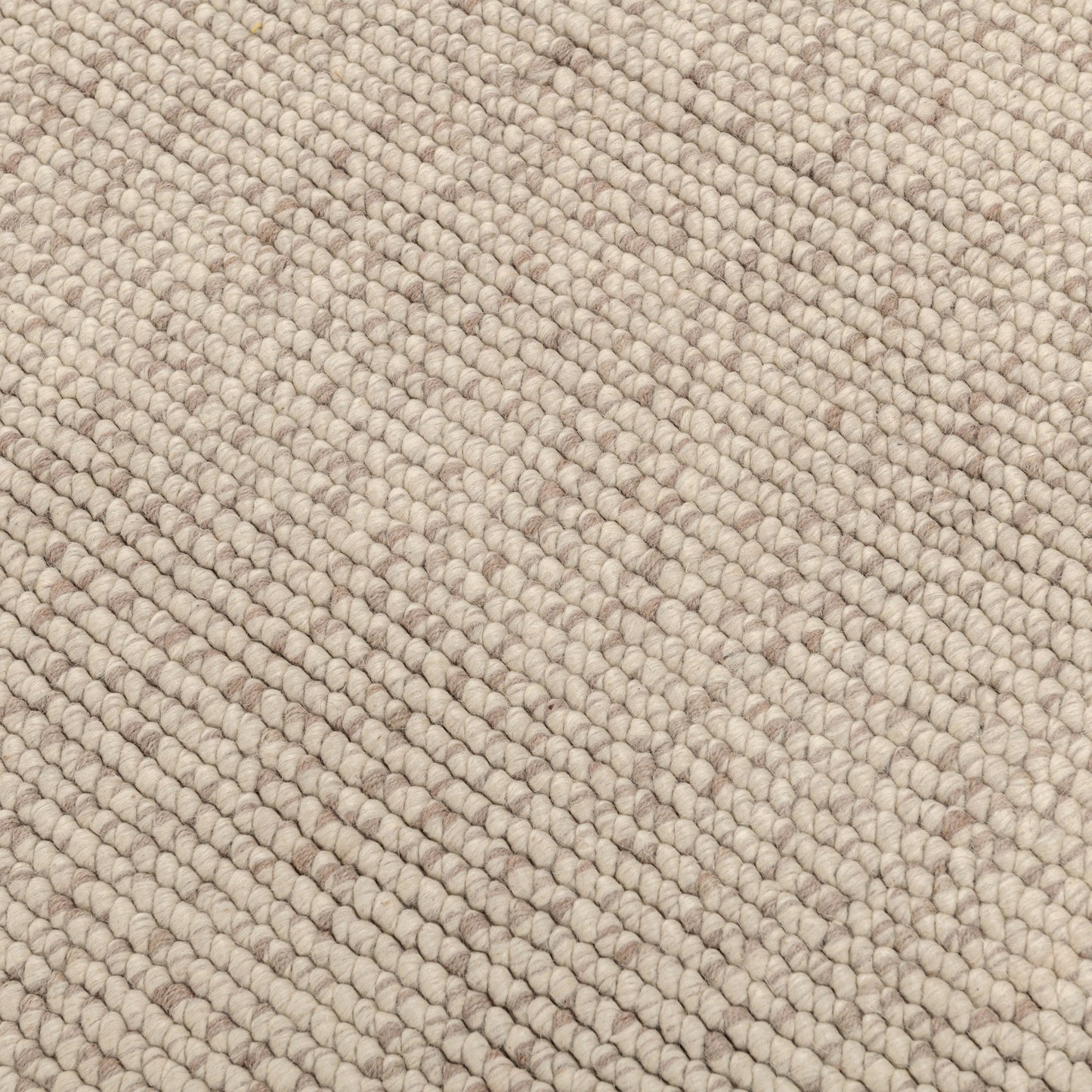 30091290