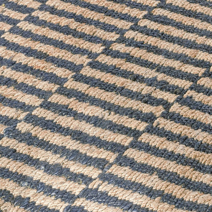 30091730