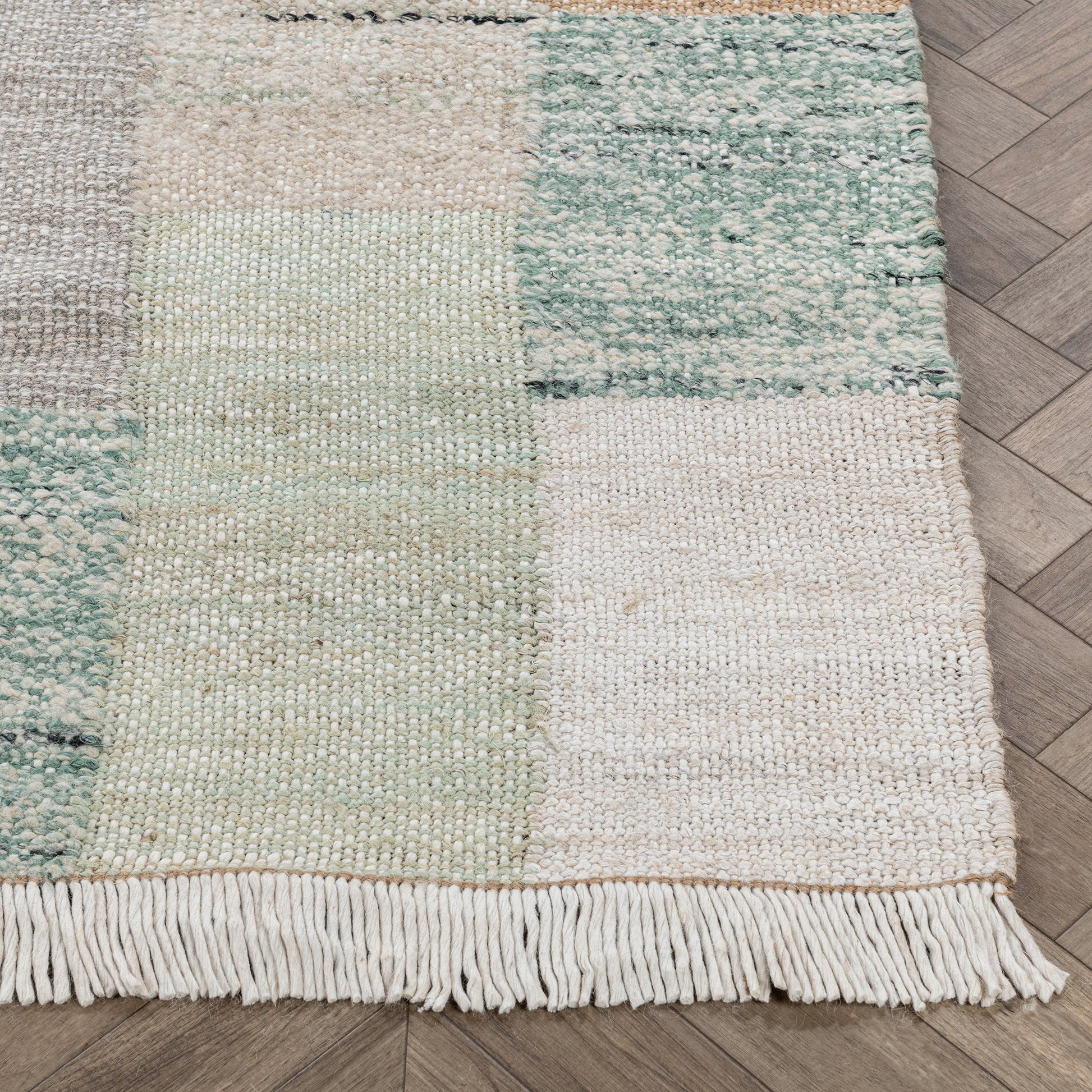 30091874