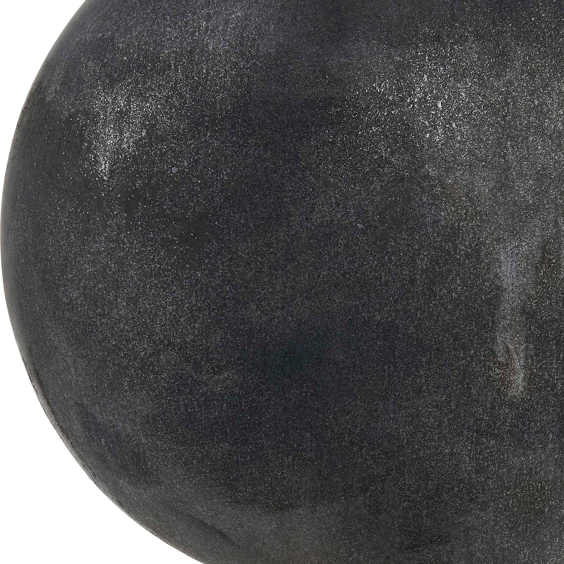18304