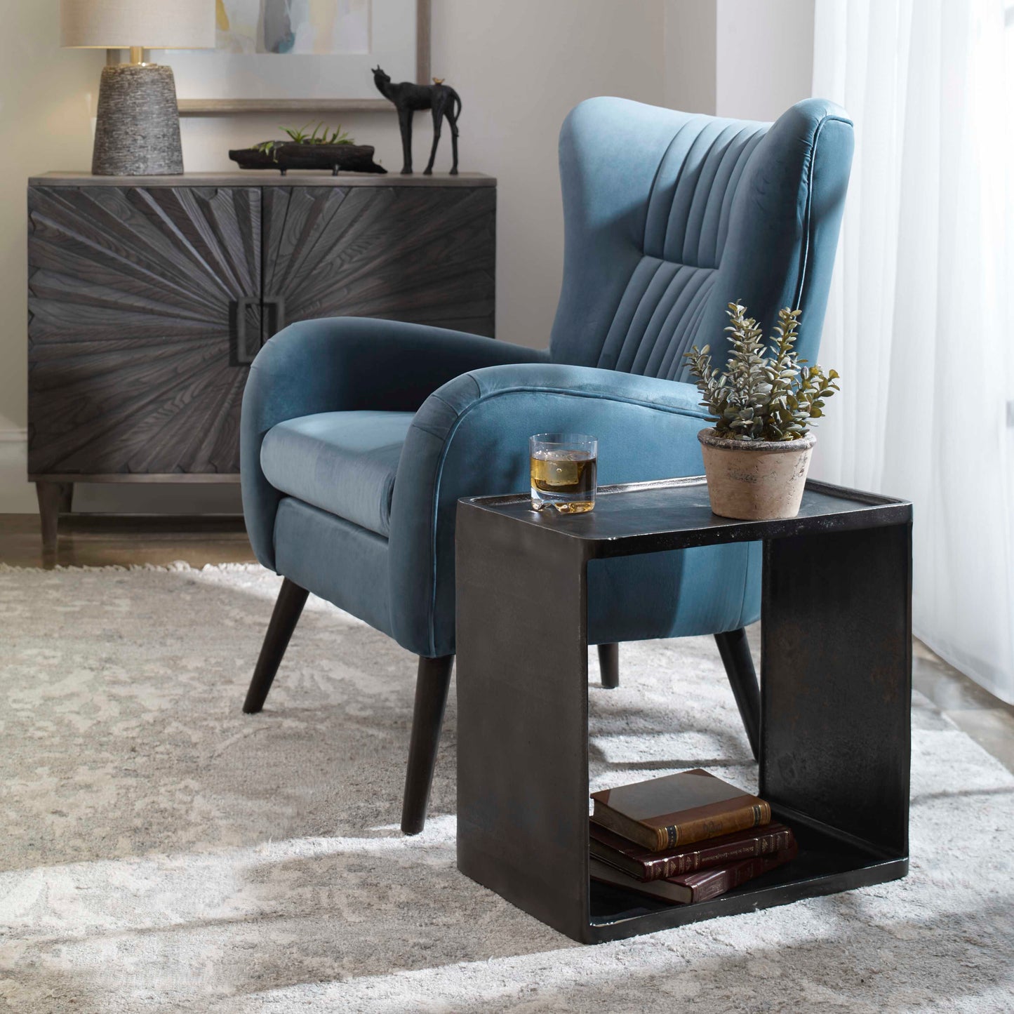 25147