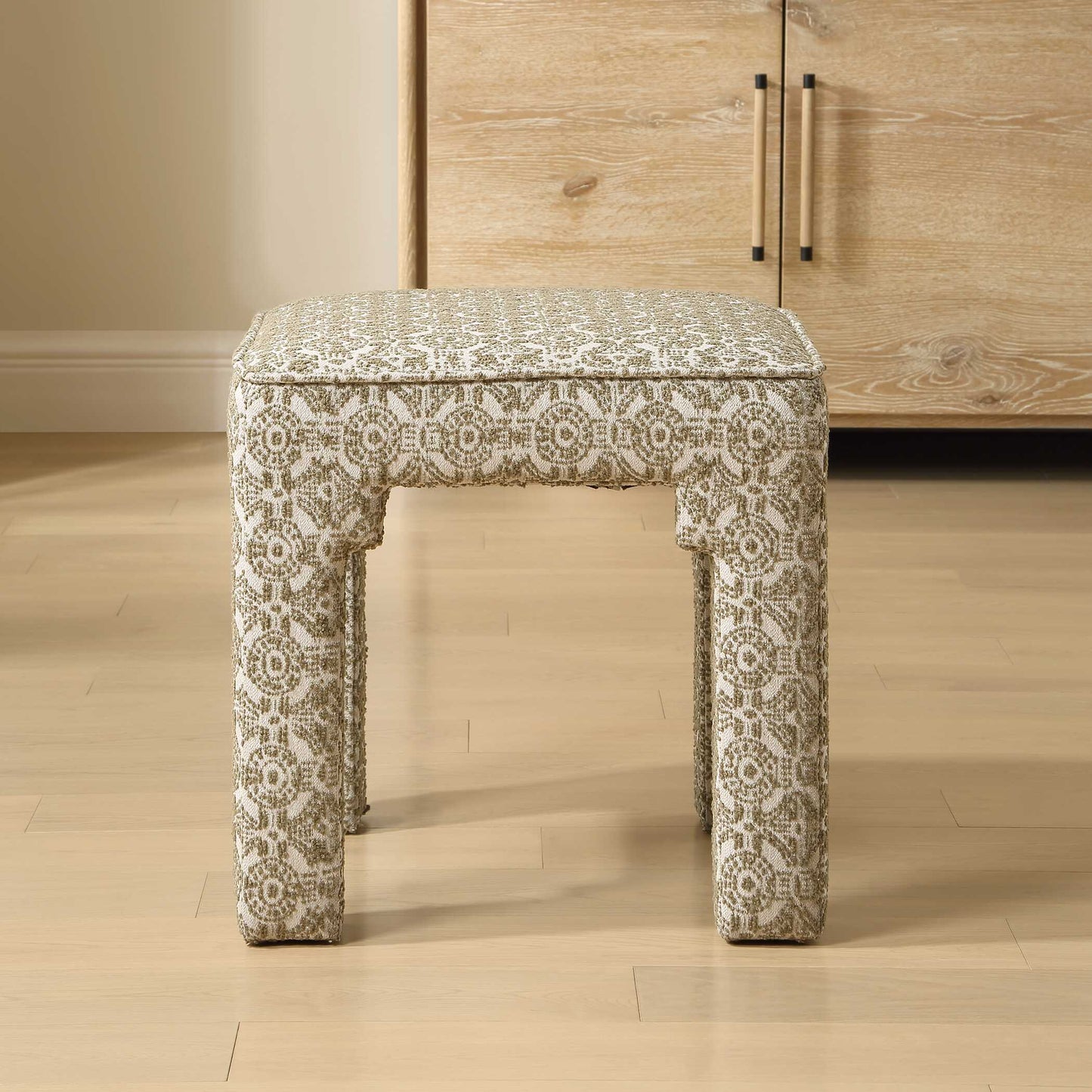 53061