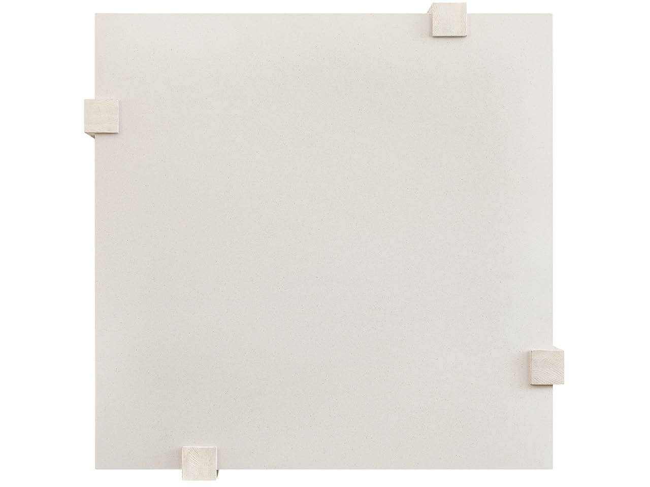 U560A831