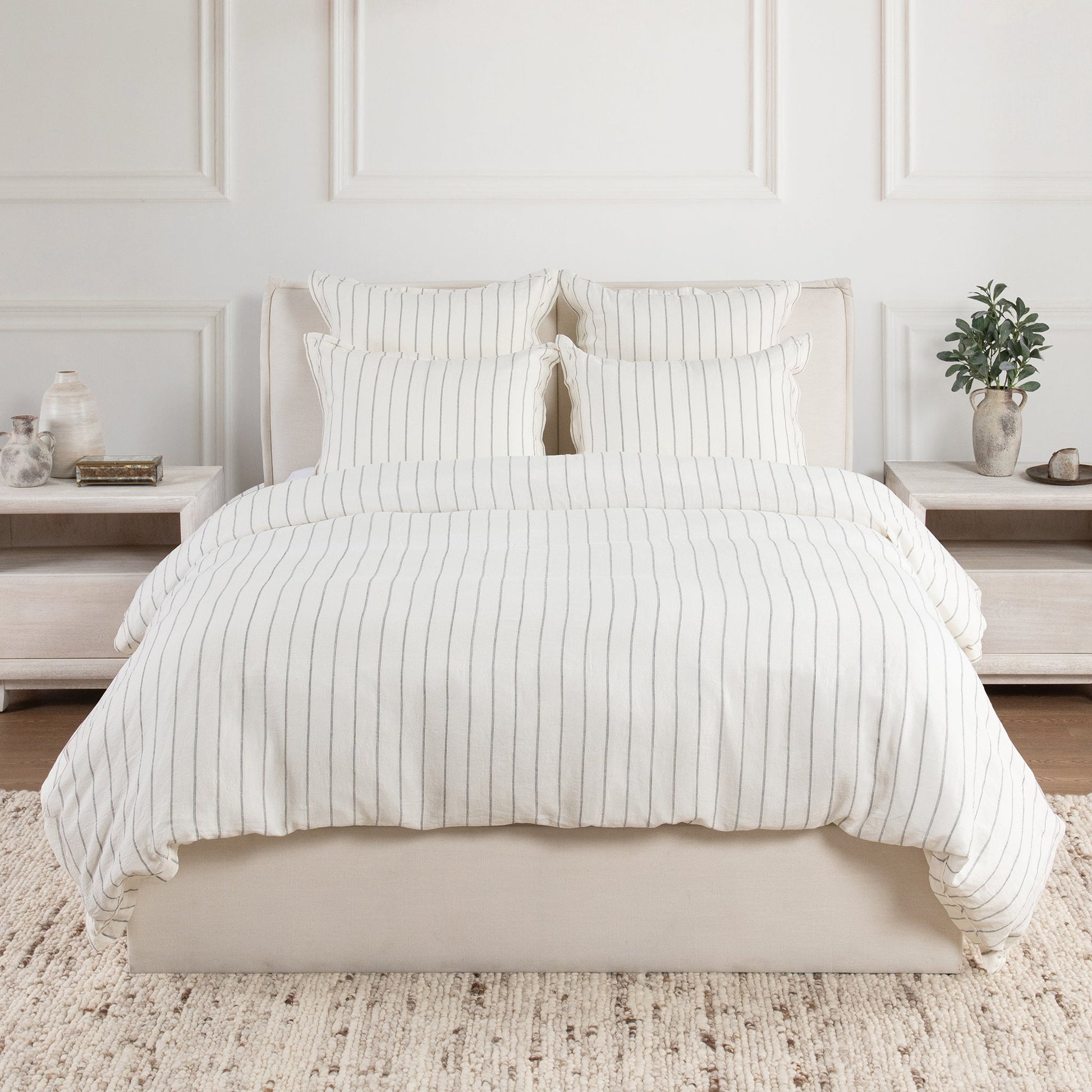 V011784