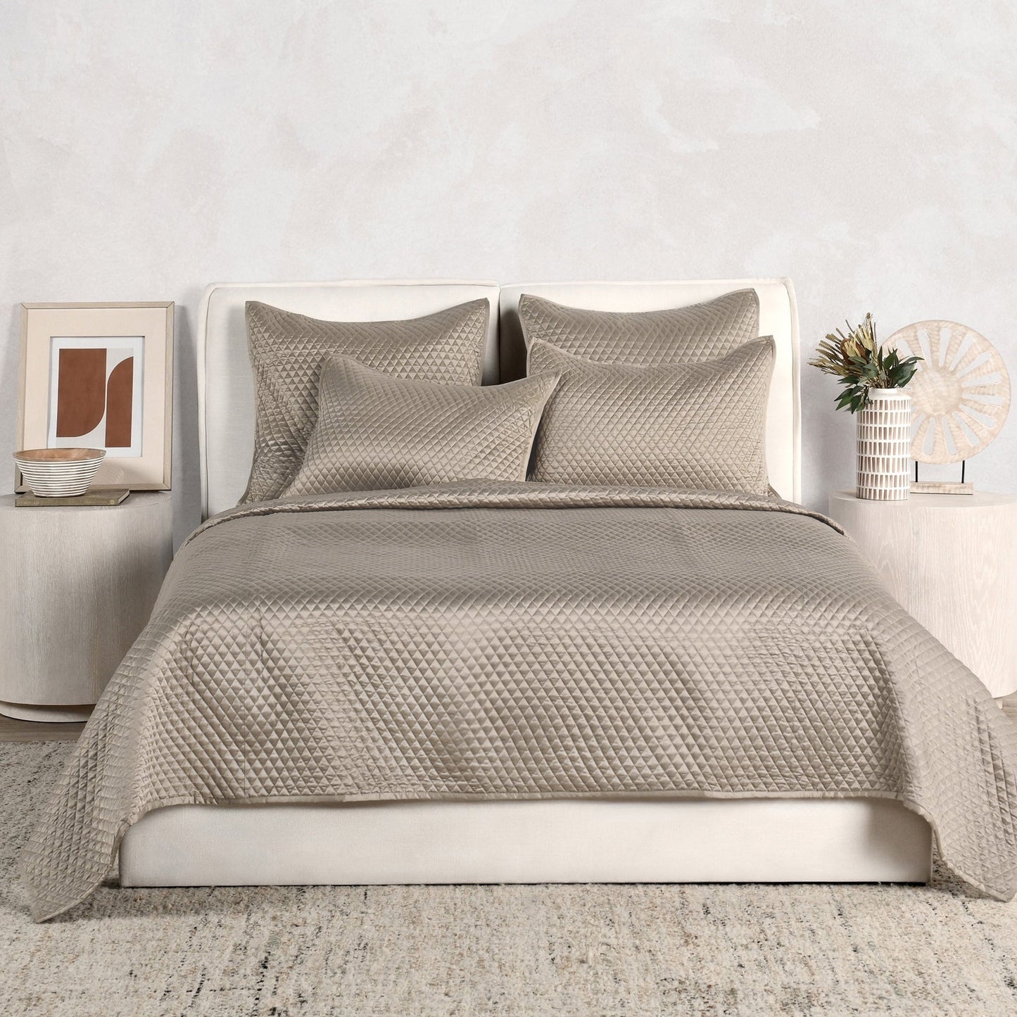 BEDQ411Q