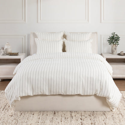 V032758