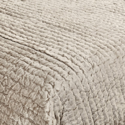 V160023