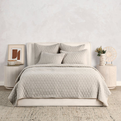 V180042