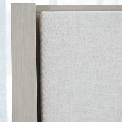 Axiom Panel Bed