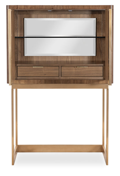 Eleana Bar on Stand