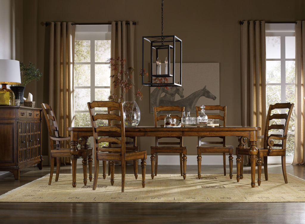 Tynecastle Rectangle Leg Dining Table with Two 18'' Leaves