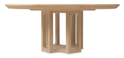 Banyon Bay Round Dining Table with One 18-inch Leaf