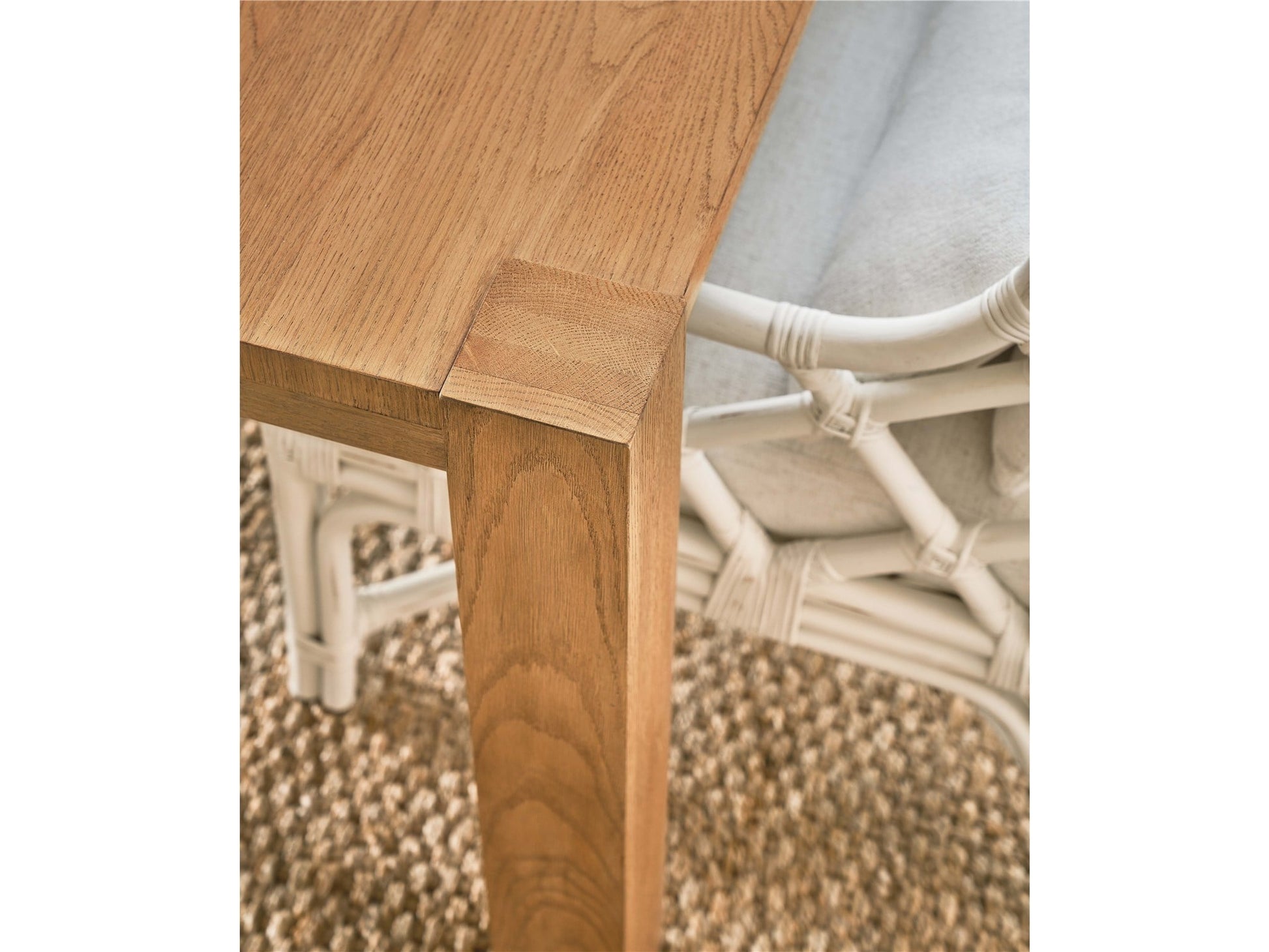 U330653