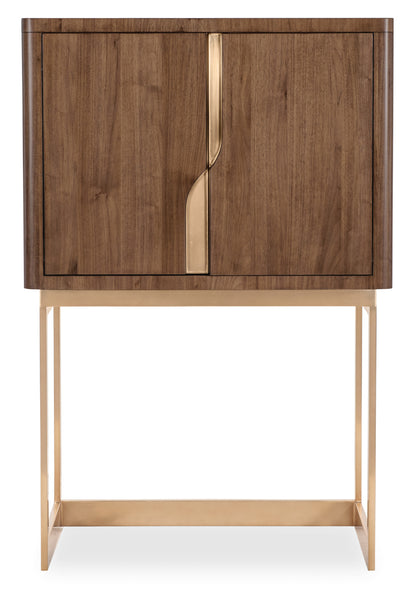 Eleana Bar on Stand